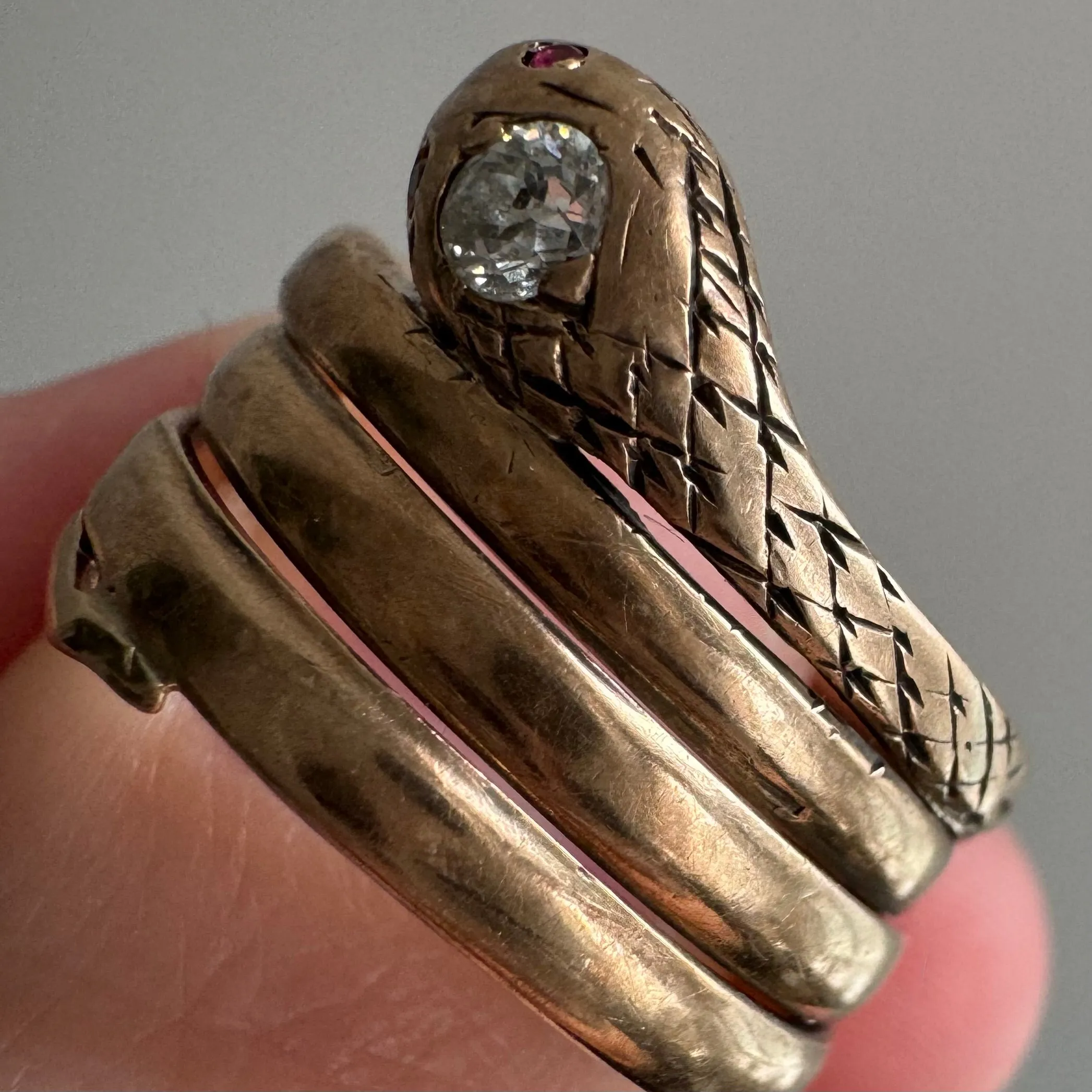 A N T I Q U E // wrap around friend / 10k rosy yellow gold snake ring / size 5-6-ish