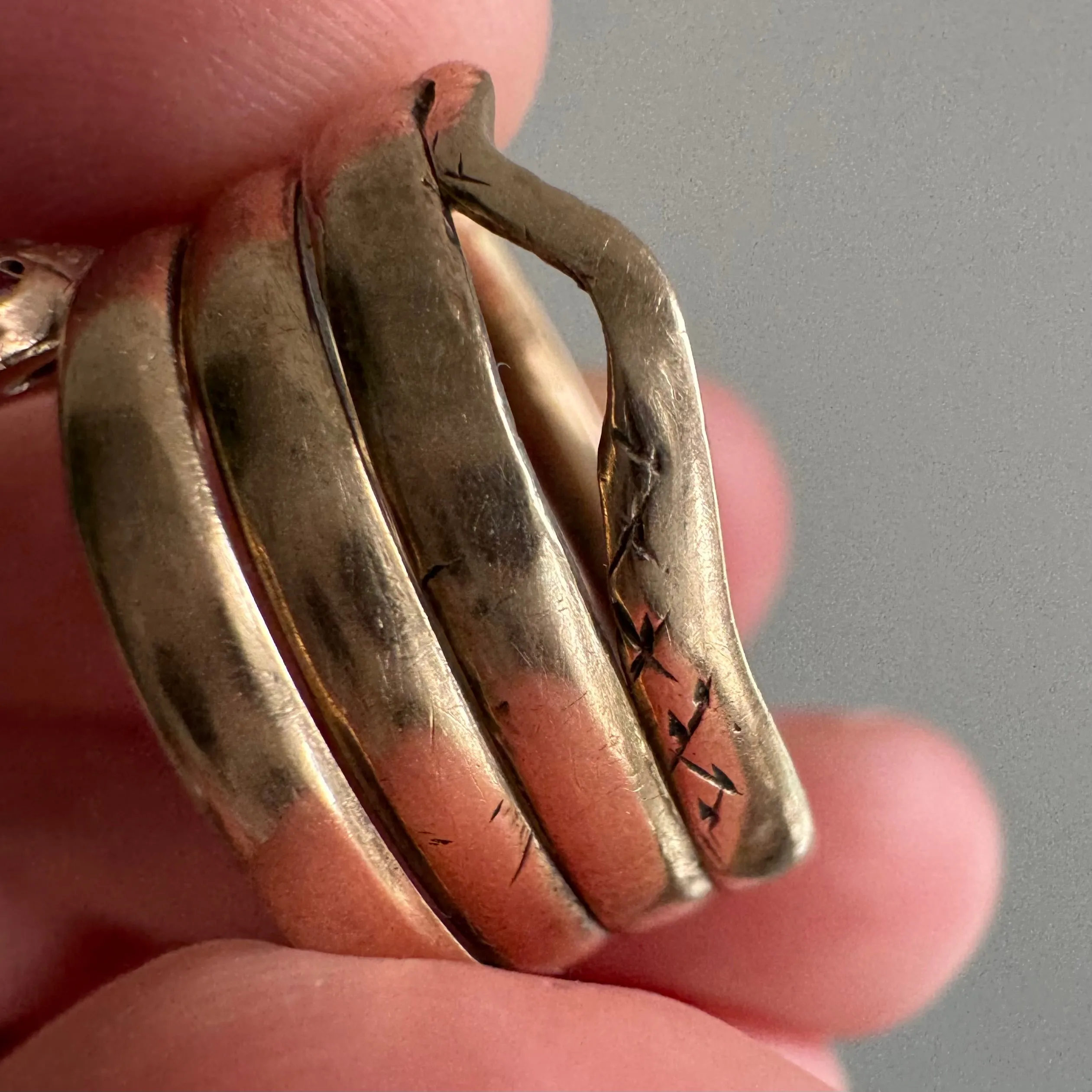 A N T I Q U E // wrap around friend / 10k rosy yellow gold snake ring / size 5-6-ish
