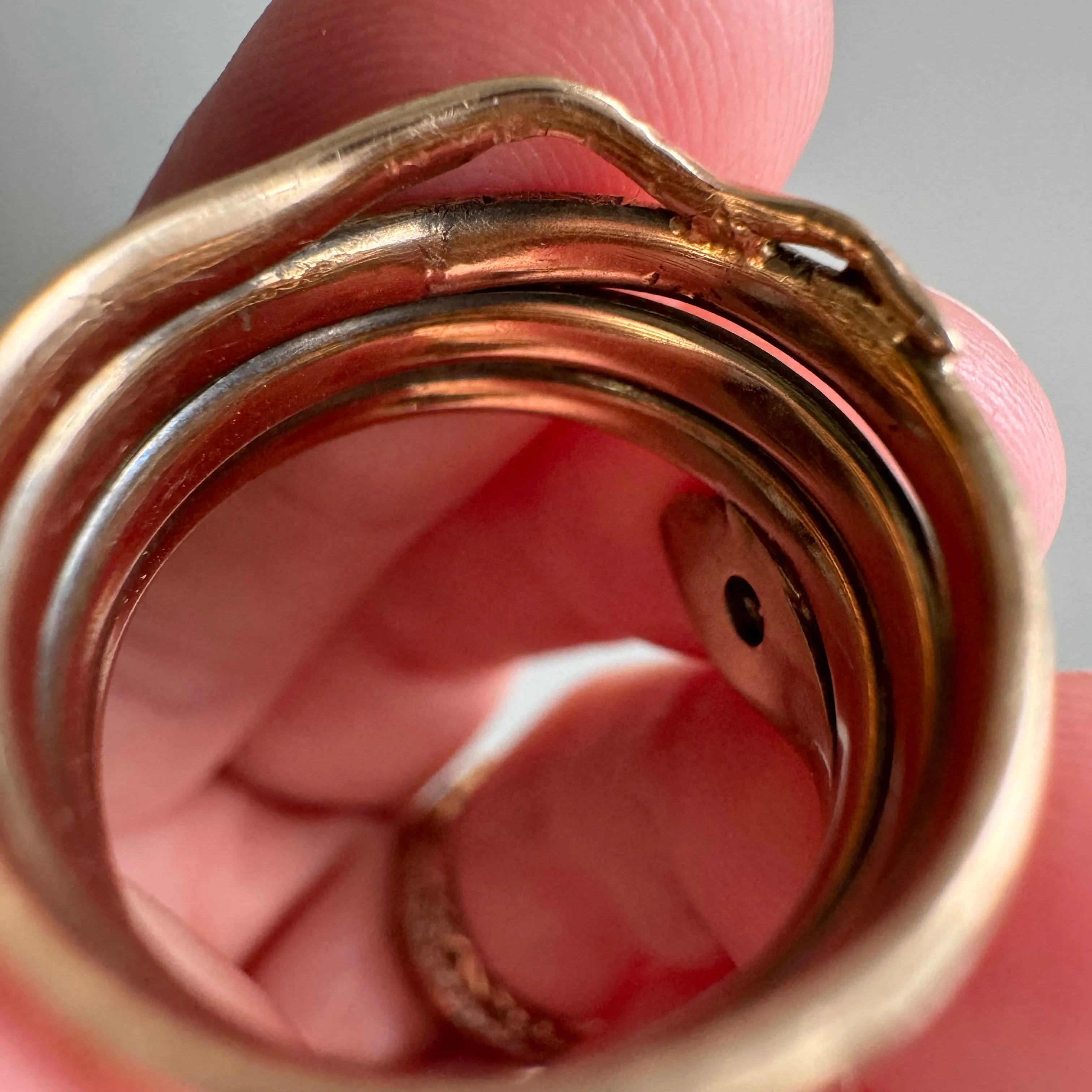 A N T I Q U E // wrap around friend / 10k rosy yellow gold snake ring / size 5-6-ish