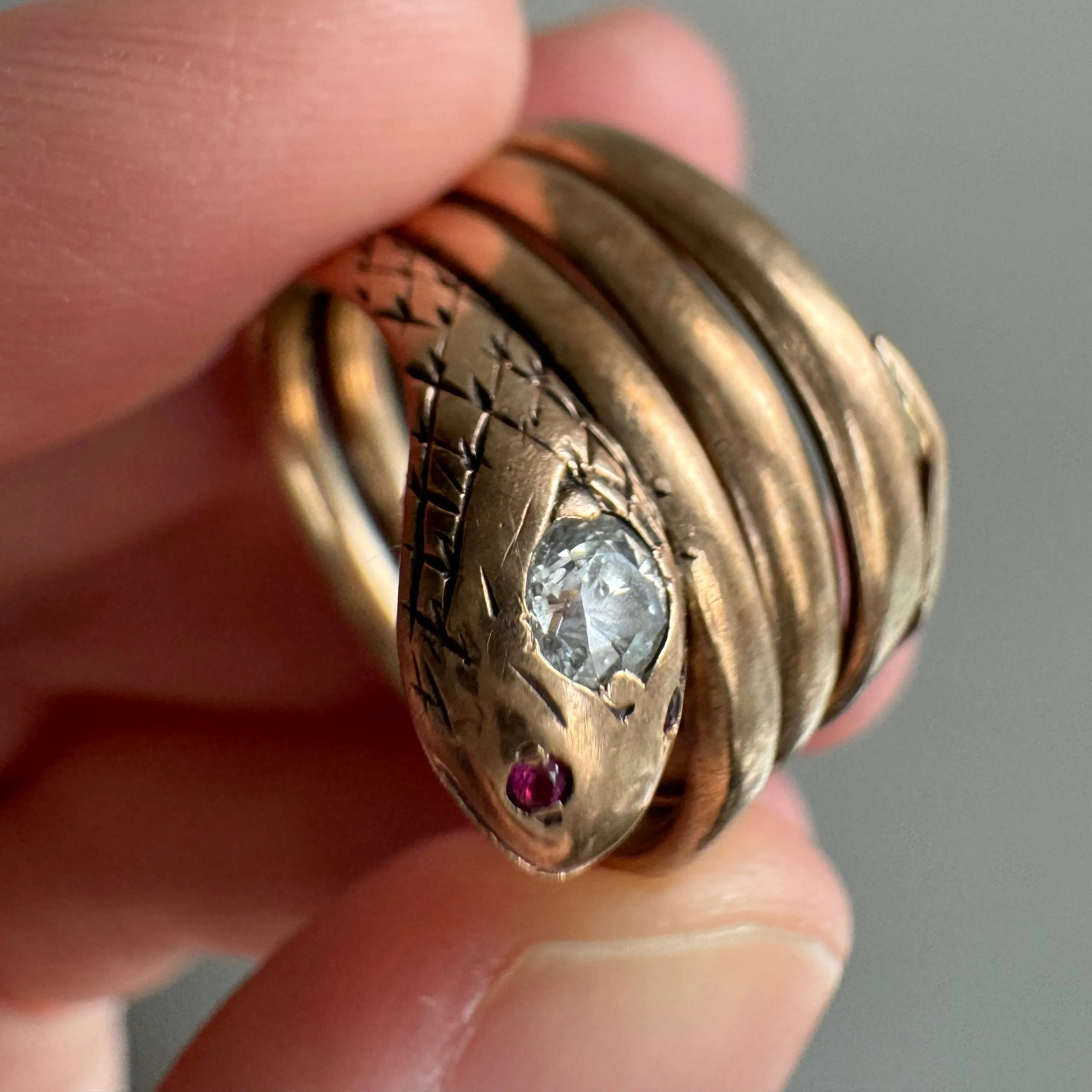 A N T I Q U E // wrap around friend / 10k rosy yellow gold snake ring / size 5-6-ish