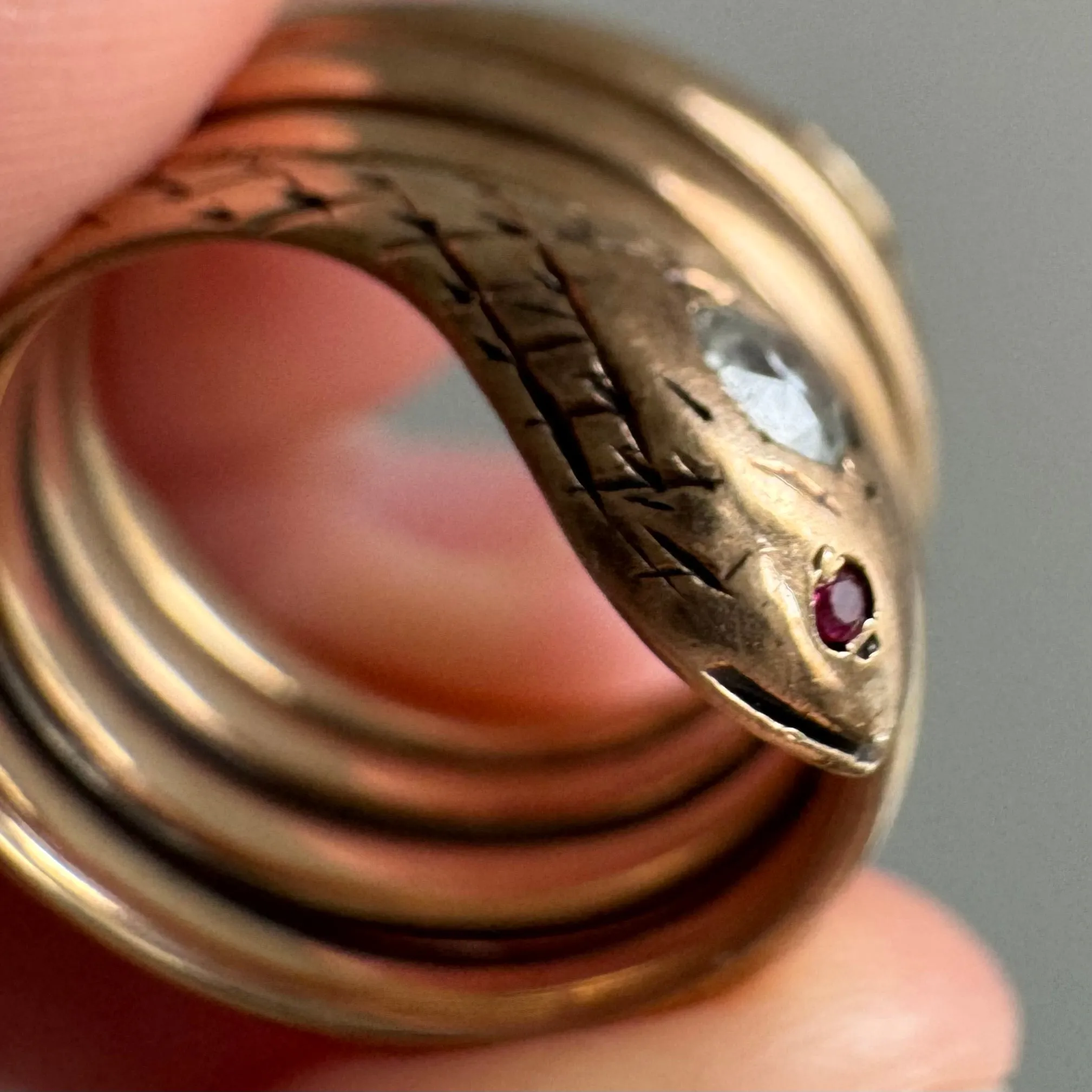 A N T I Q U E // wrap around friend / 10k rosy yellow gold snake ring / size 5-6-ish