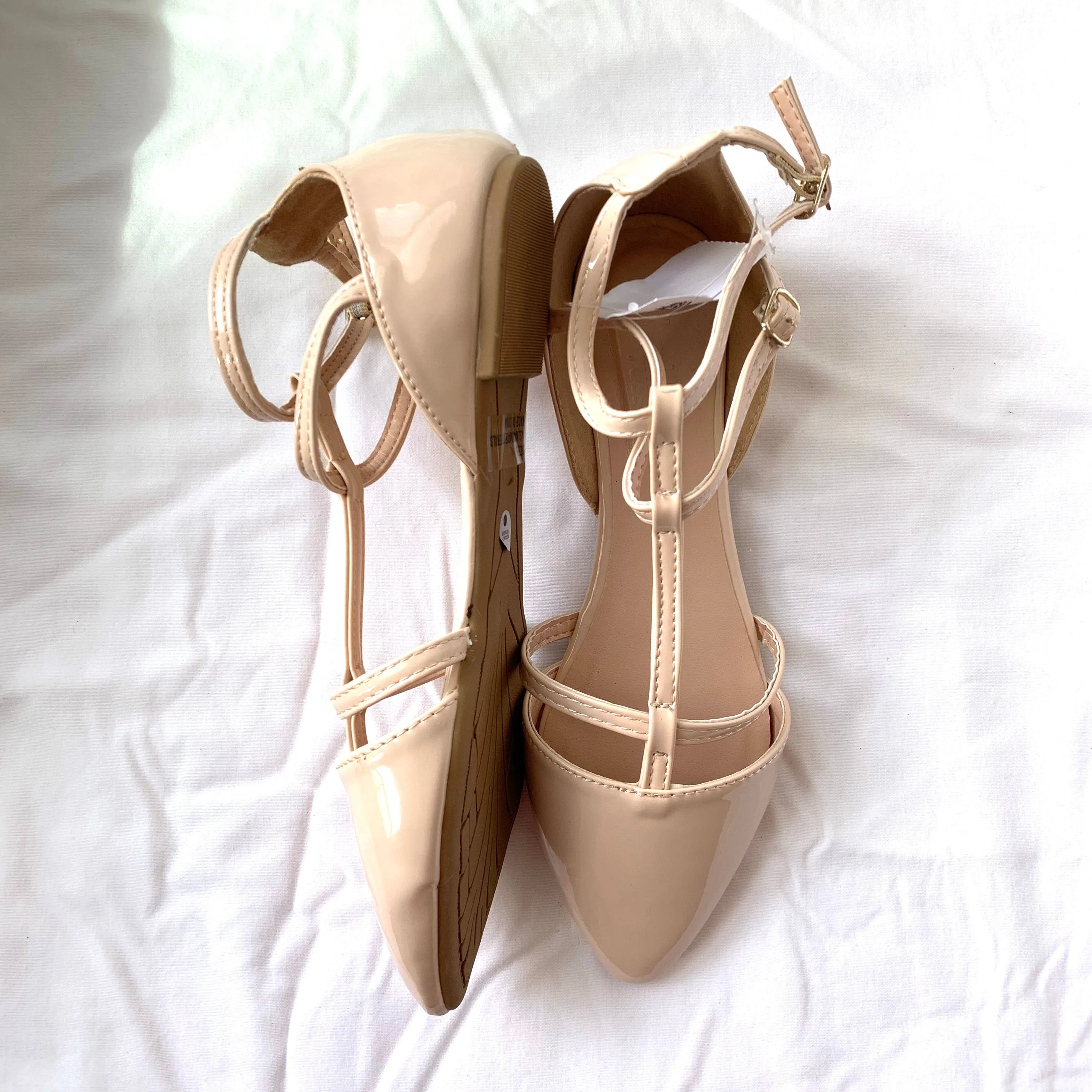 Charlotte Russe Tan Strappy Flats NWT- Size 7
