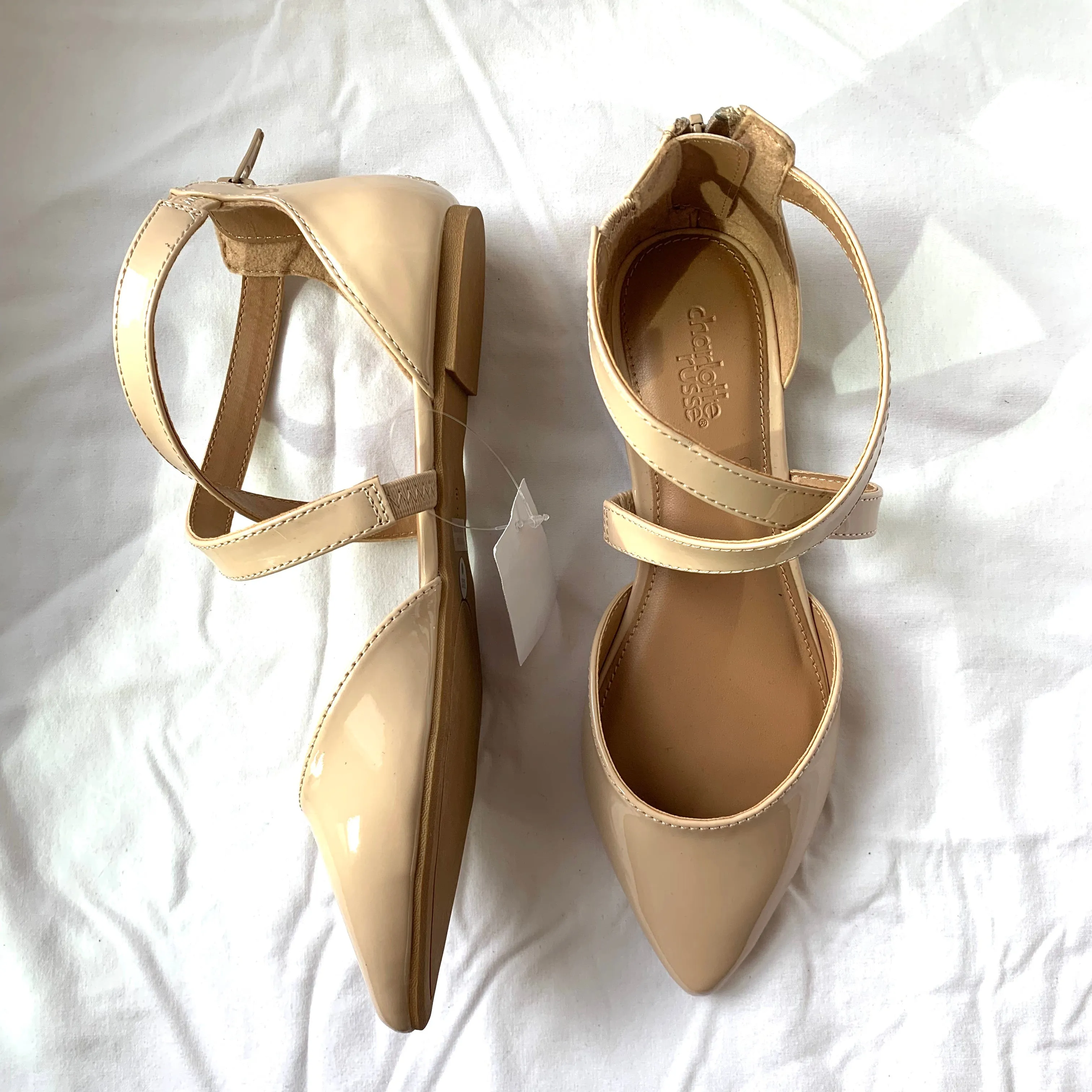 Charlotte Russe Tan Strappy Flats with Zipper in Back NWT- Size 6