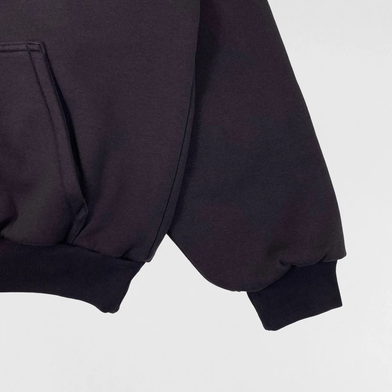 YGEBB 2022 Shrunken Logo Hoodie In Dark Grey